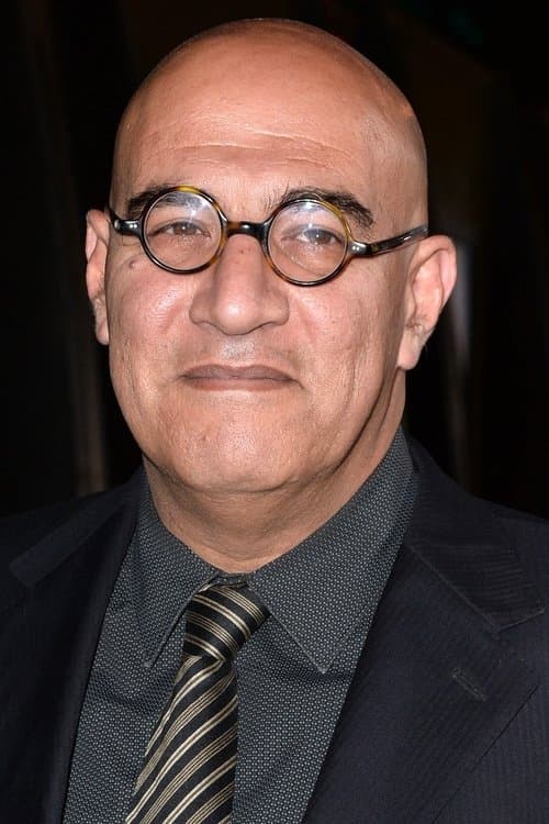 יגאל נאור foto