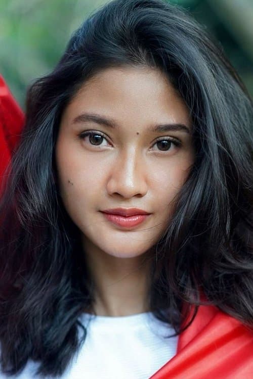 Claresta Taufan Kusumarina foto
