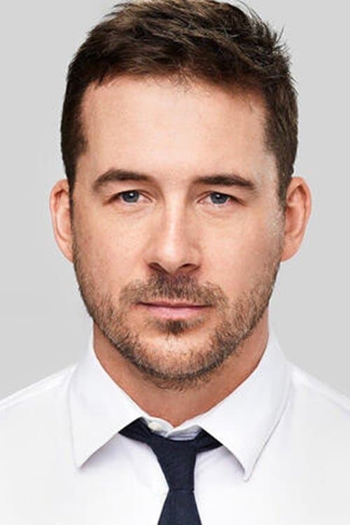 Barry Sloane foto