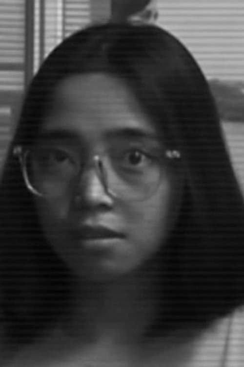 Puteri Lestari foto