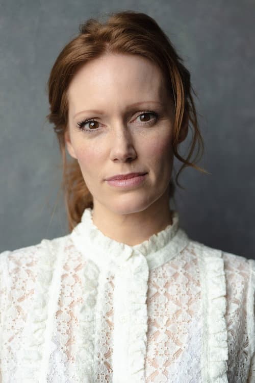 Clare Foster foto