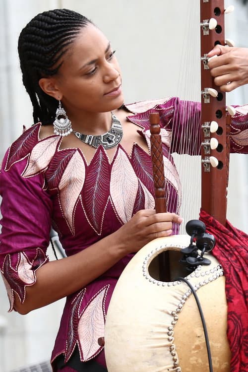 Sona Jobarteh foto