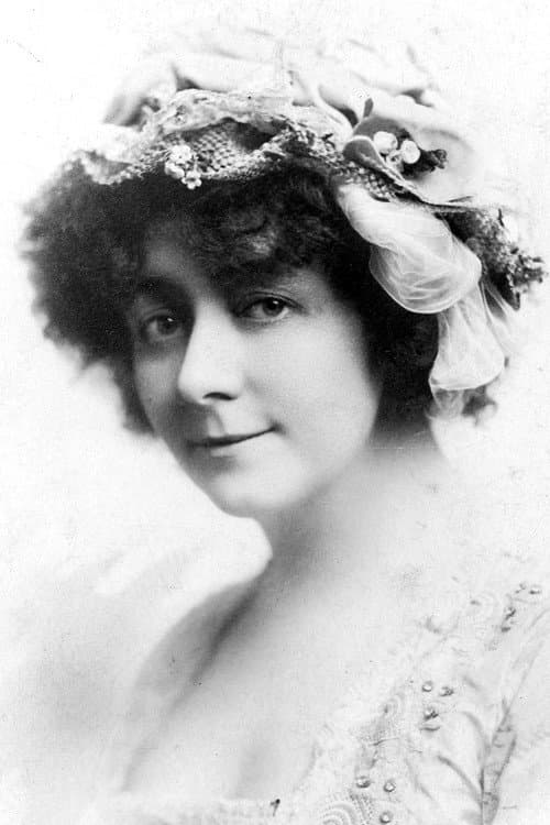 Cecilia Loftus foto
