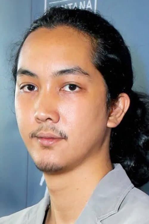 กัลป์ กัลย์จาฤก foto