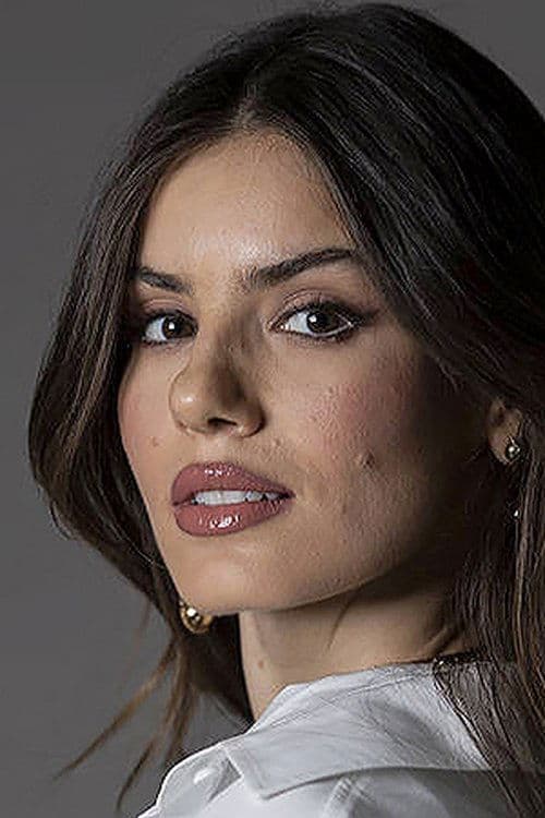 Camila Queiroz foto