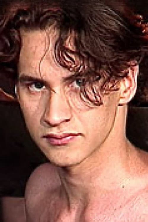 Adam Logan foto