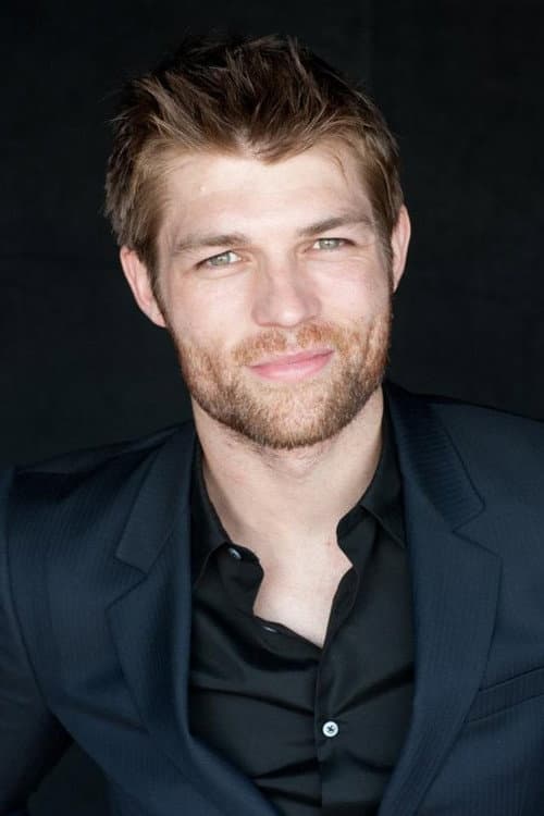 Liam McIntyre foto