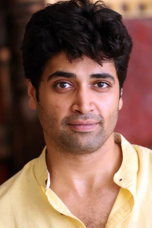 Adivi Sesh foto