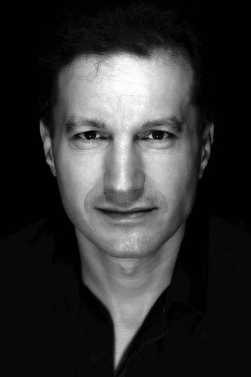 Reza Serkanian foto