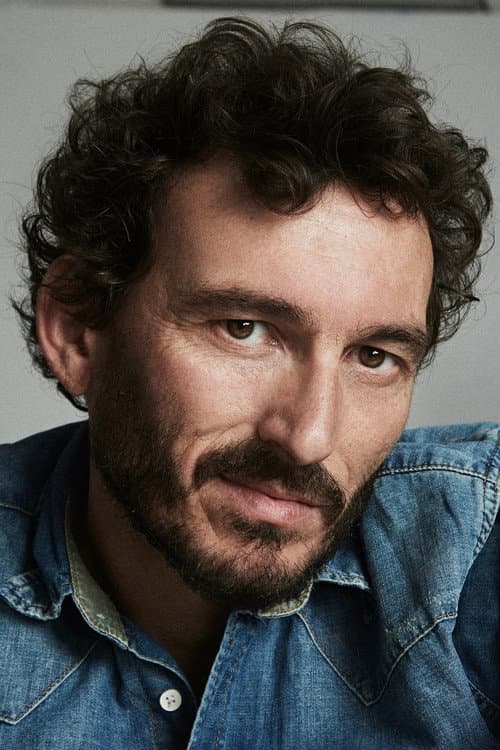 Óscar Corrales foto
