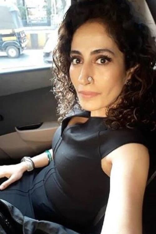 Shradha Kaul foto