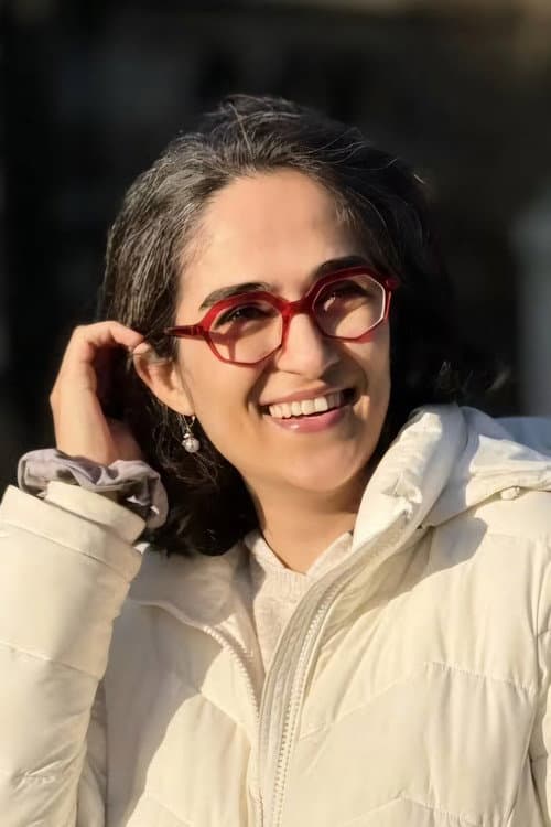 Elahe Esmaili foto