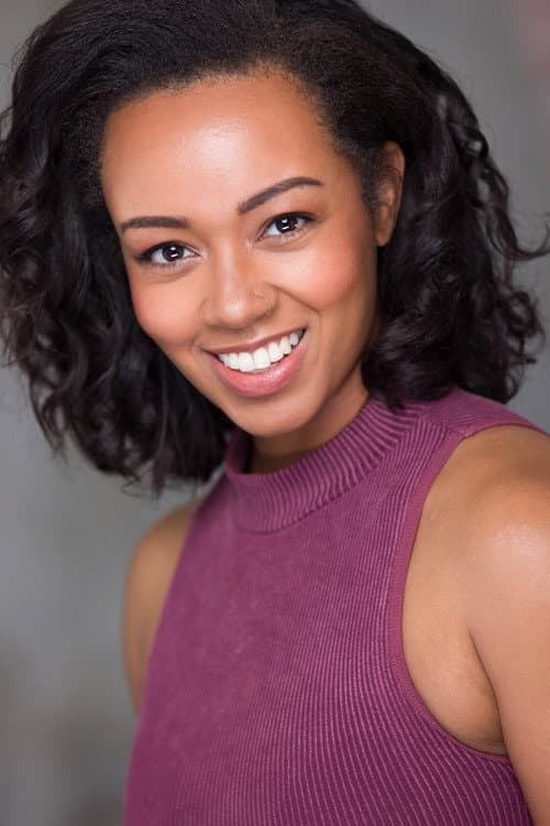 Ashley Denise Robinson foto