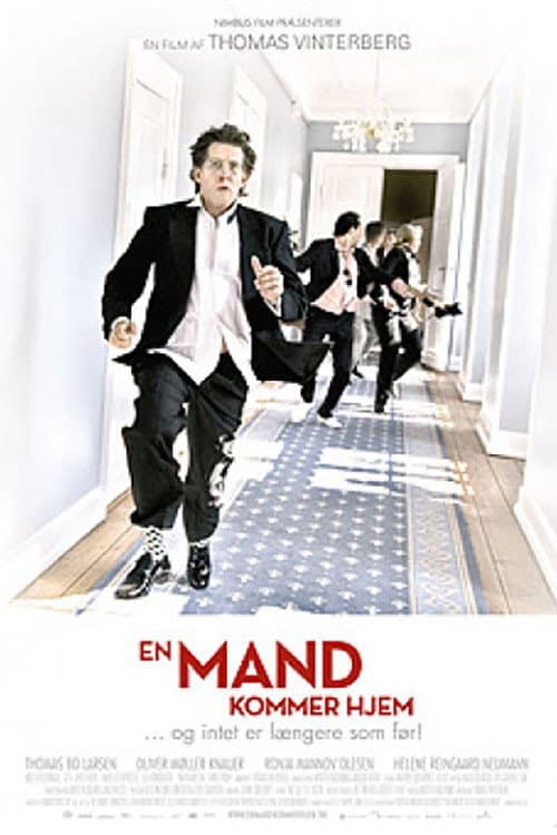 En mand kommer hjem (2007) poster