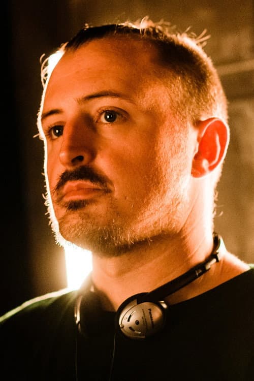 James Thomas foto