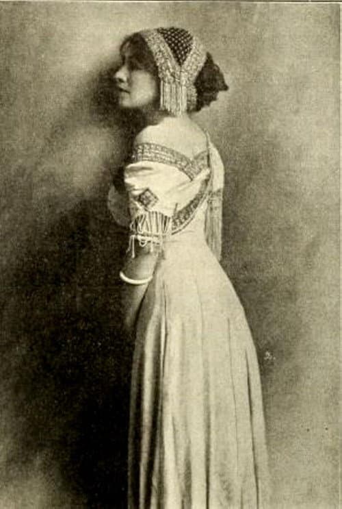 Lurline Lyons foto