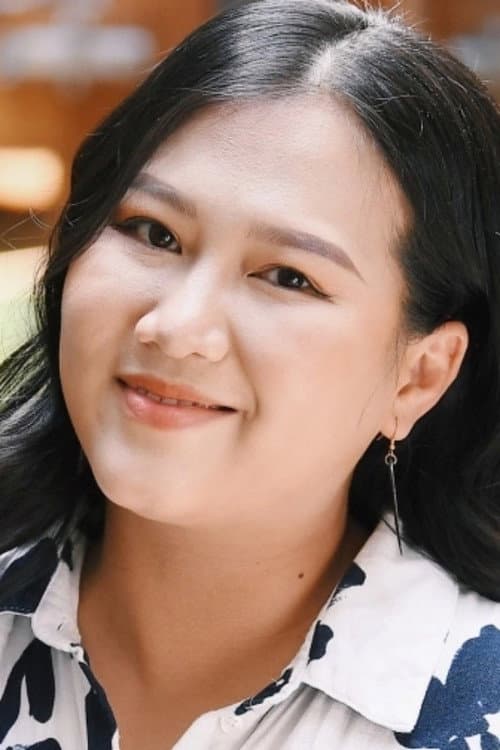 Lý Thu Uyên foto