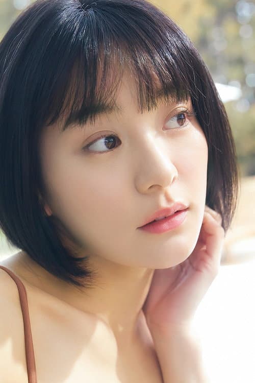 新田桃子 foto