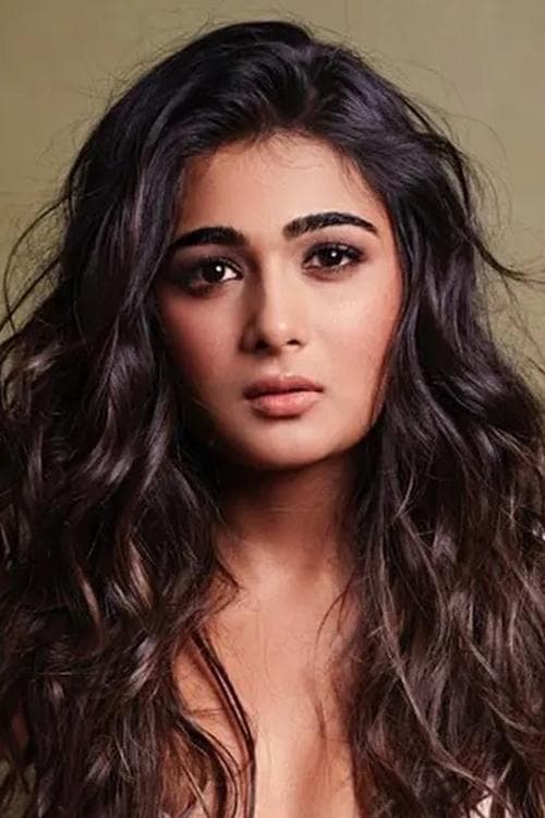 Shalini Pandey foto
