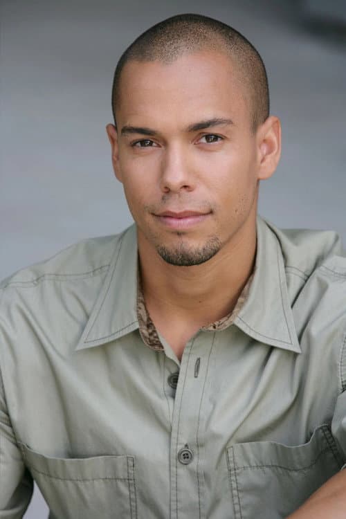 Bryton James foto
