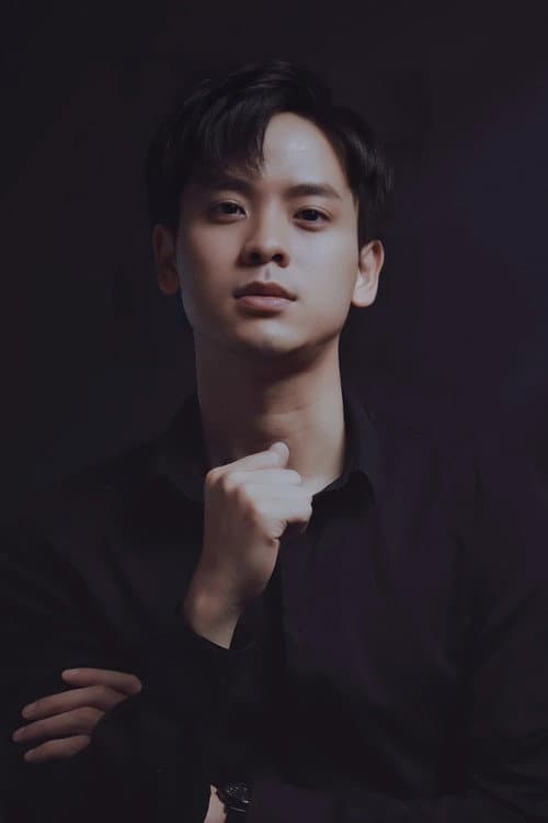 Trần Doãn Hoàng foto