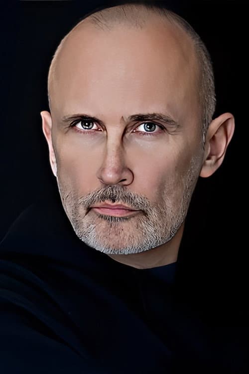 Kaya Sensev foto
