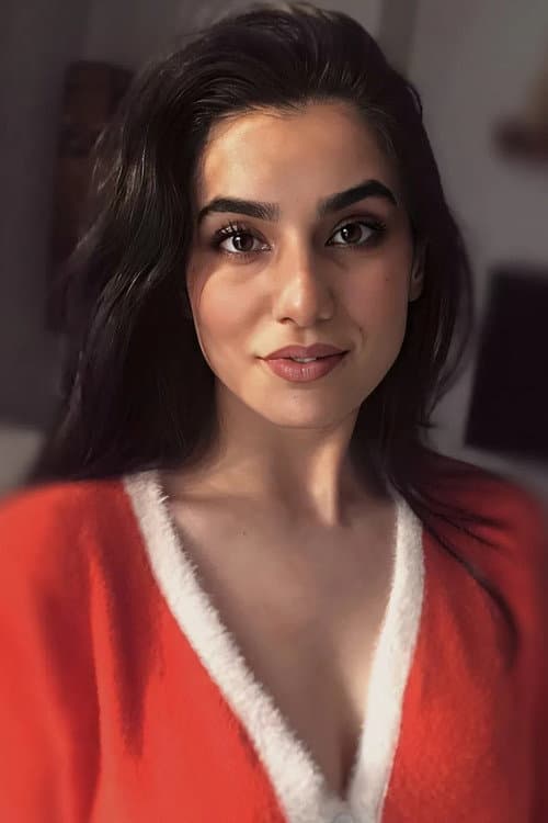 Tuğçe Gür foto