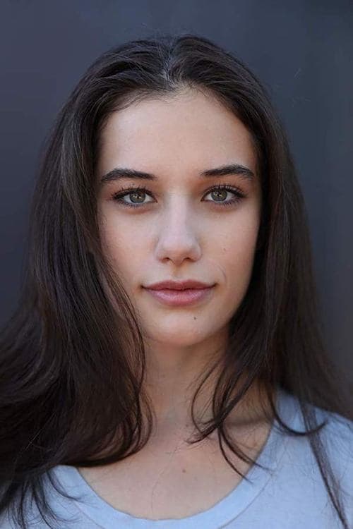 Ella Bleu Travolta foto