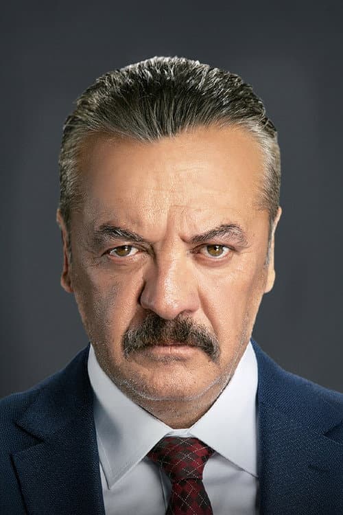 Mesut Akusta foto