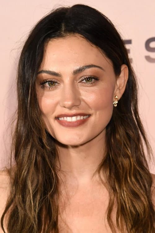 Phoebe Tonkin foto