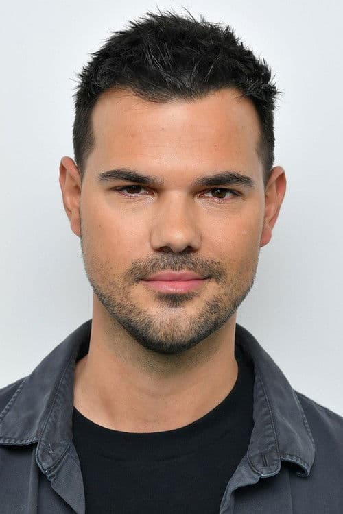 Taylor Lautner foto