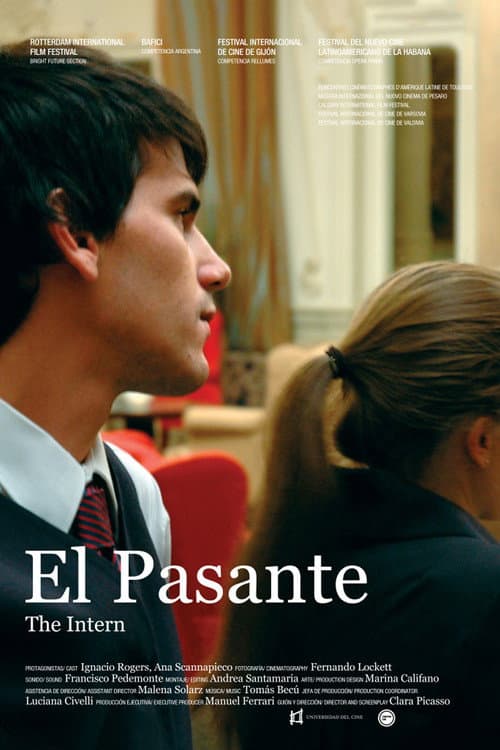 El pasante (2010) poster