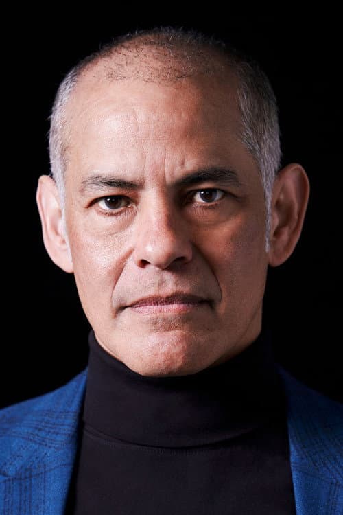 Mark D. Espinoza foto