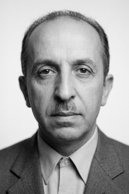 Münir Hayri Egeli foto