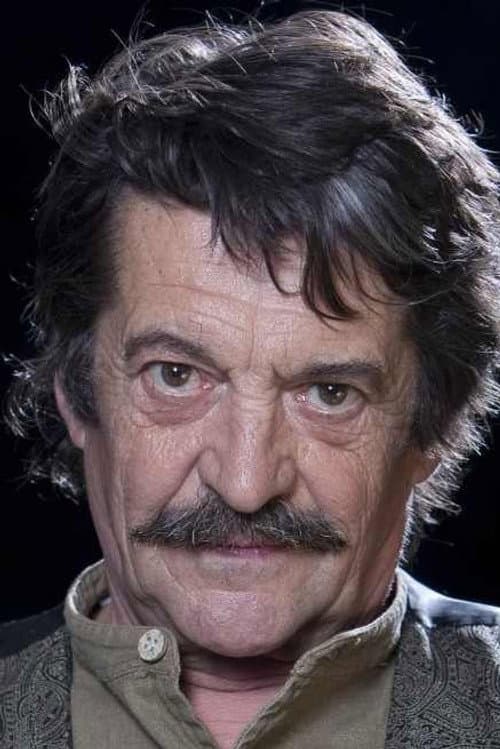 Balázs Galkó foto