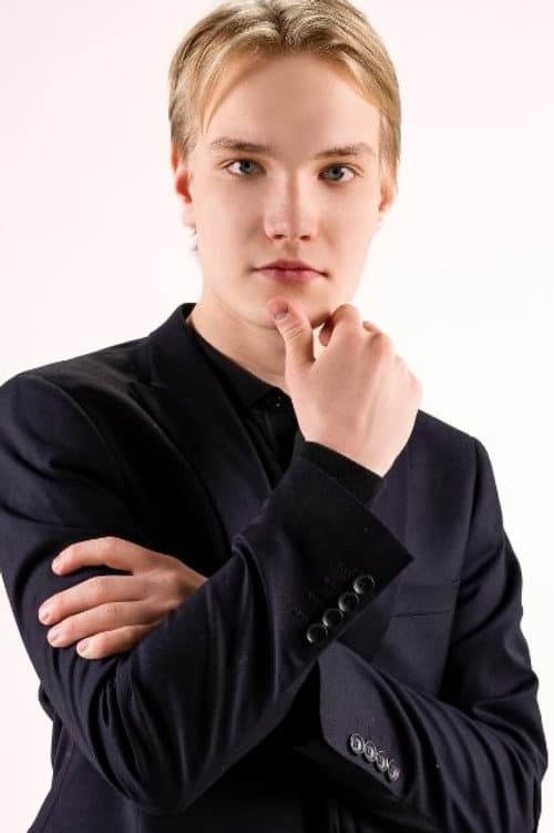 Arseniy Zenterekov foto