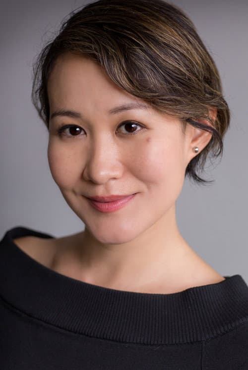 Mayu Iwasaki foto