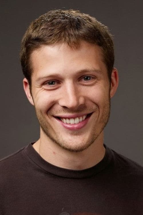 Zach Gilford foto