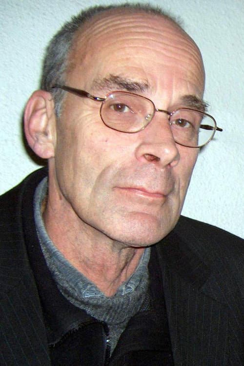 Barney Platts-Mills foto