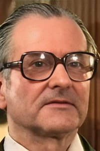 Alfred Acktun in Schulmädchen-Report 7. Teil: Doch das Herz muß dabei sein
