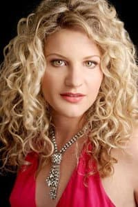 Mirusia Louwerse in André Rieu - Falling in Love