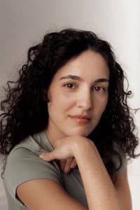 Maria Torres in Editor Contra
