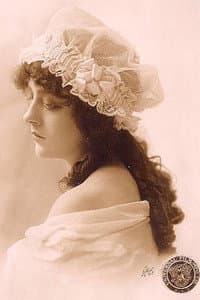 Elsie Albert in The Golden Rod