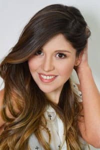 Nicole Vale in Princesas de cartón