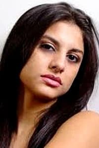 Giovanna Yannotti in Angle