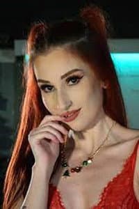 Gigi Rouge in Gangbang Party 5
