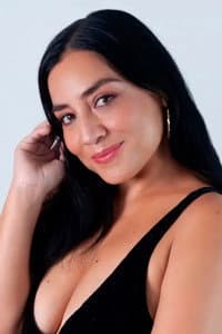 Julia Thays in Tayta Shanti