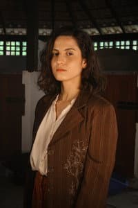 Melissa Versari in Marla e A Menina Mais Insuporável que Existe