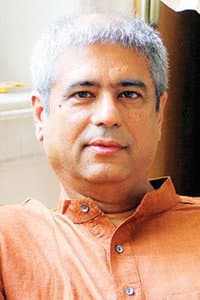 Mahesh Dattani in Space MOMs