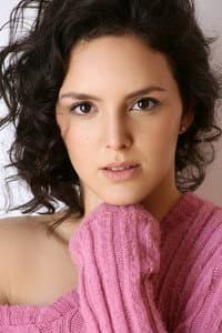 Mariana Cabrera in Pares y Nones